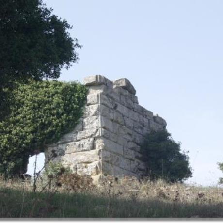 Βαρνάβας, άποψη ενός εκ των δύο πύργων της περιοχής (γεωμετρικής και βυζαντινής περιόδου), ΒΑΡΝΑΒΑΣ (Κωμόπολη) ΑΤΤΙΚΗ, ΑΝΑΤΟΛΙΚΗ
