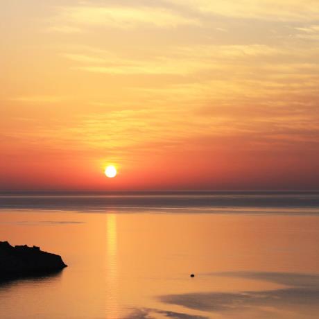 Η θέα από την Κάρπαθο το ηλιοβασίλεμα, ΚΑΡΠΑΘΟΣ (Νησί) ΔΩΔΕΚΑΝΗΣΟΣ