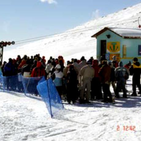 Kaimaktsalan, in a queue for the lifts, KAIMAKTSALAN (Ski centre) EDESSA