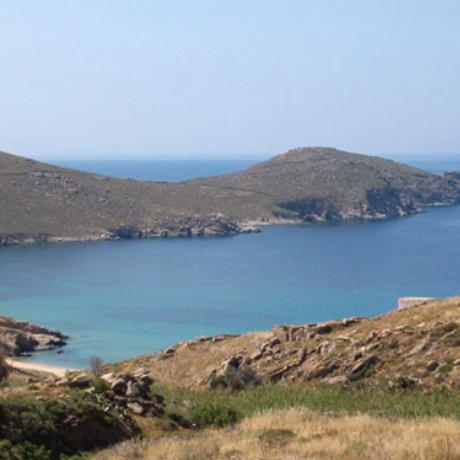 Kalo Ambeli beach is situated at the far end of a bay, in the south of the island , KALO AMBELI (Beach) SERIFOS