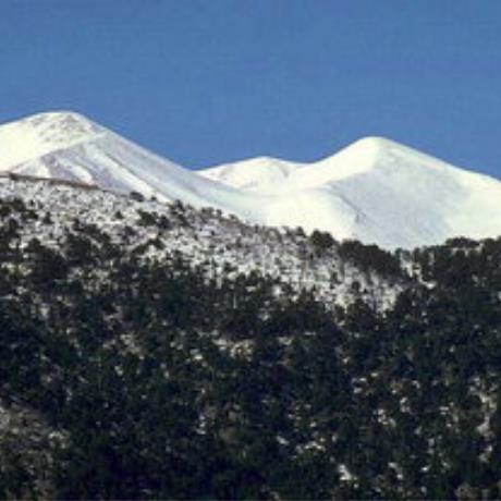 Askifou Plateau and Mount Kastro of the Lefka Ori, AMOUDARI (Village) SFAKIA