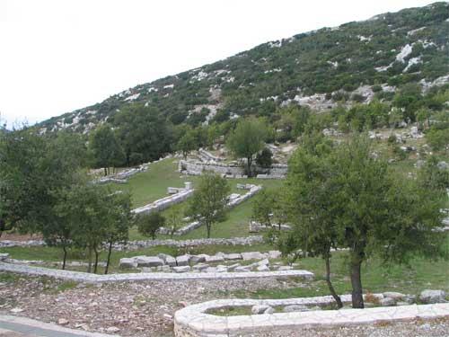 Surrounding area of the site BASSAE (Ancient sanctuary) ILIA