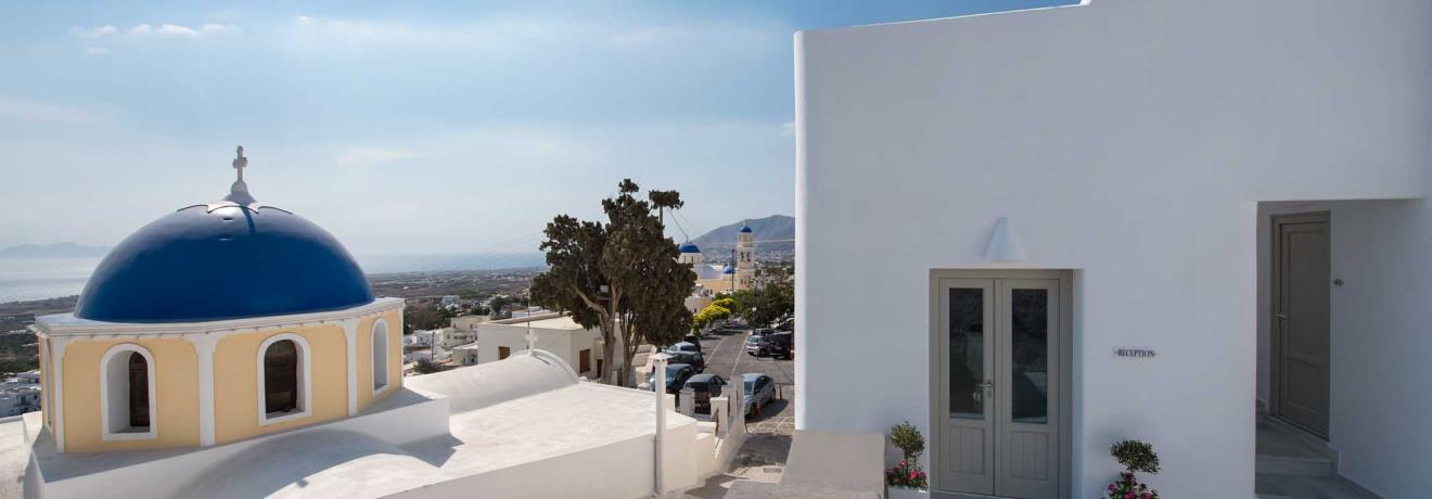 Exterior view - View to Fira