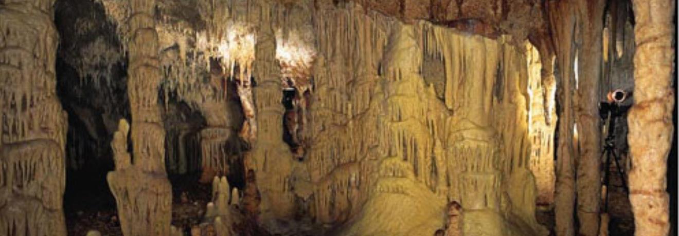 Cave of Alistrati, at the entrance one can see a spectacular chamber of 8m. height, that is the antechamber of the cavern