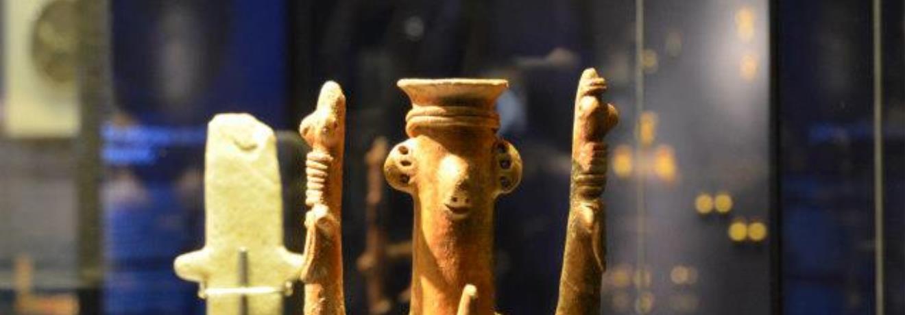 Στο Μουσείο εκτίθεται μία από τις σημαντικότερες συλλογές Κυπριακών αρχαιοτήτων παγκοσμίως