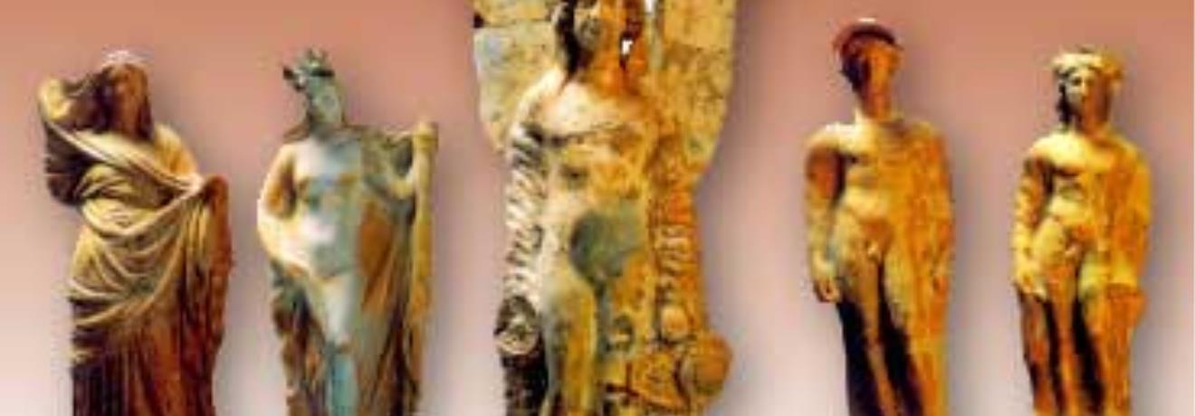 Δύο γυναικείες φιγούρες, Ερως, Ερμής και Απόλλων, 4ος αι. π.Χ, Αρχαιολογικό Μουσείο Αβδήρων